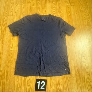 Tommy Hilfiger Men's Navy T-Shirt L
